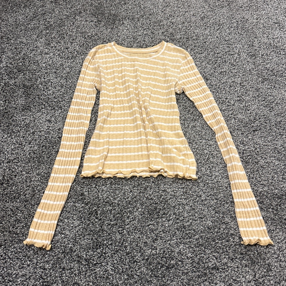 XS American Eagle Long Sleeve